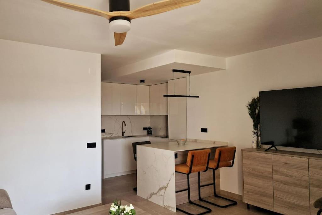 Calasol - Moderno Apartamento En Cala De Finestrat เบนิดอร์ม ภายนอก รูปภาพ